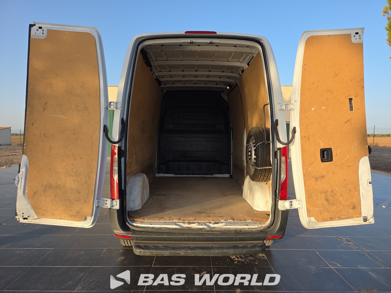 Other : Mercedes Sprinter 311 CDI شاحنة خفيفة بصندوق مغلق