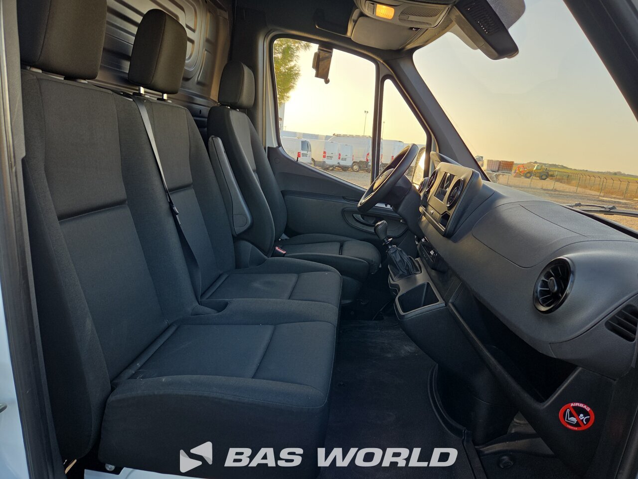 Other : Mercedes Sprinter 311 CDI شاحنة خفيفة بصندوق مغلق