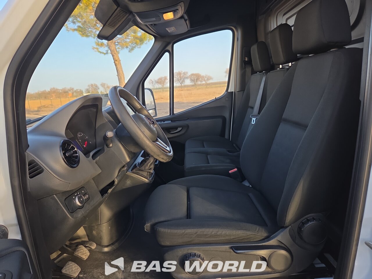 Other : Mercedes Sprinter 311 CDI شاحنة خفيفة بصندوق مغلق