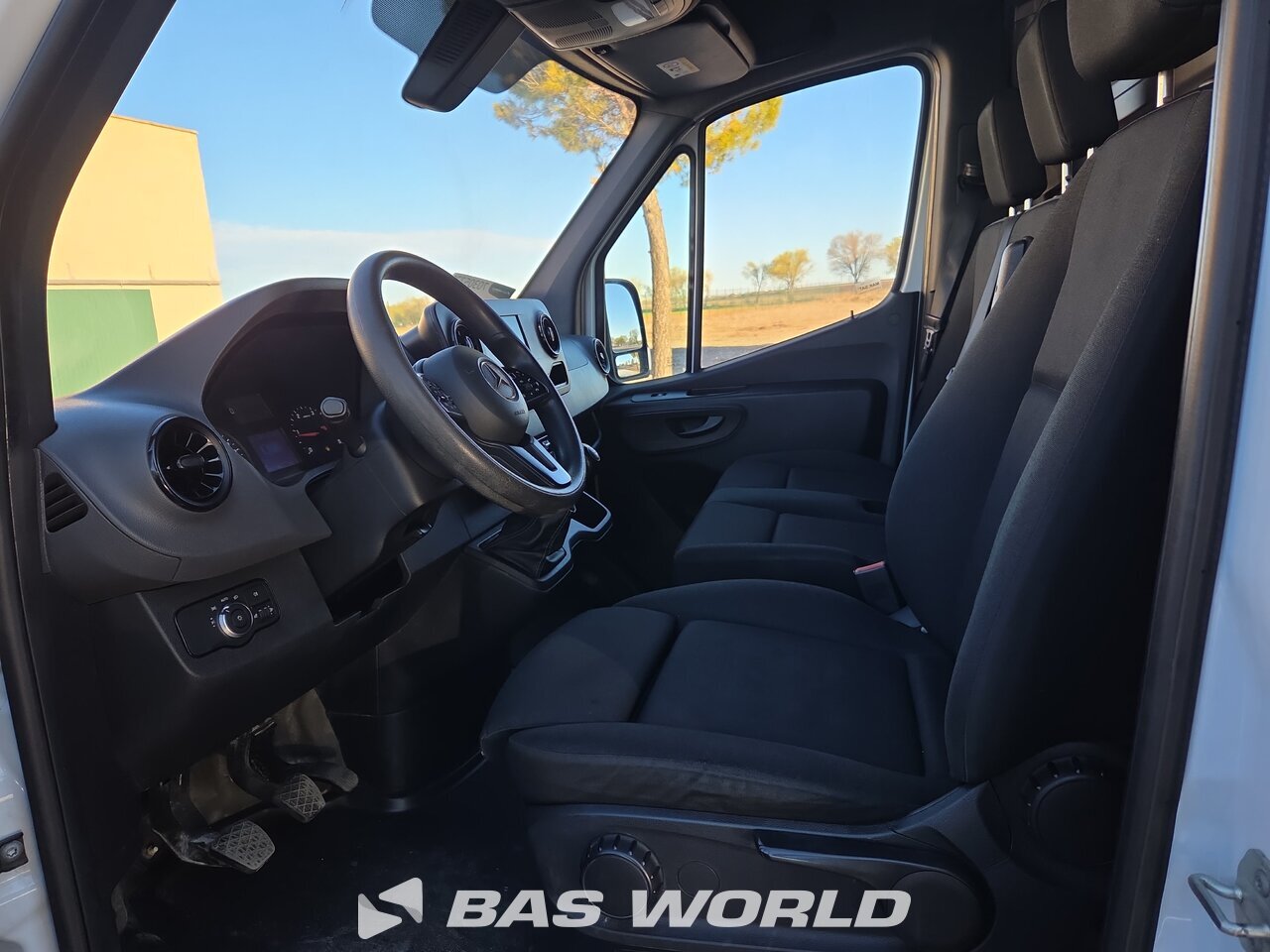 Other : Mercedes Sprinter 311 CDI закрыто