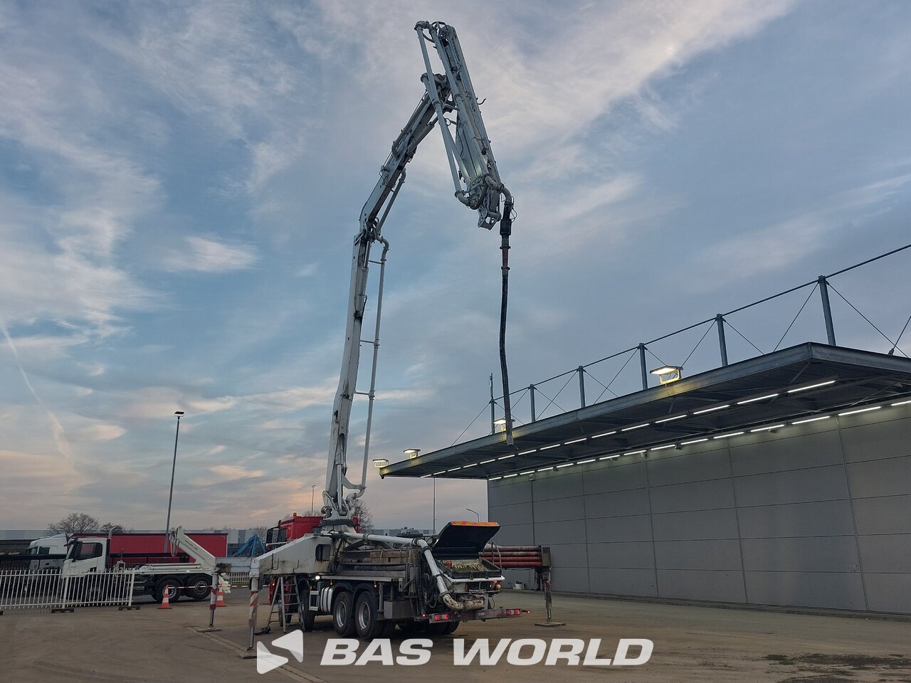 Other : Mercedes Arocs 3240 Bomba de betão