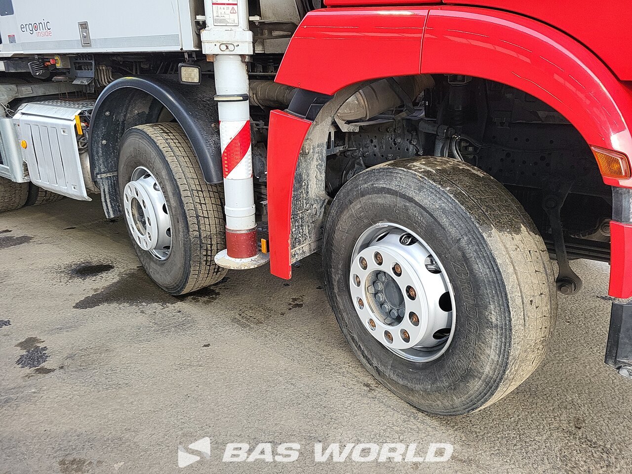 Other : Mercedes Arocs 3240 Bomba de betão