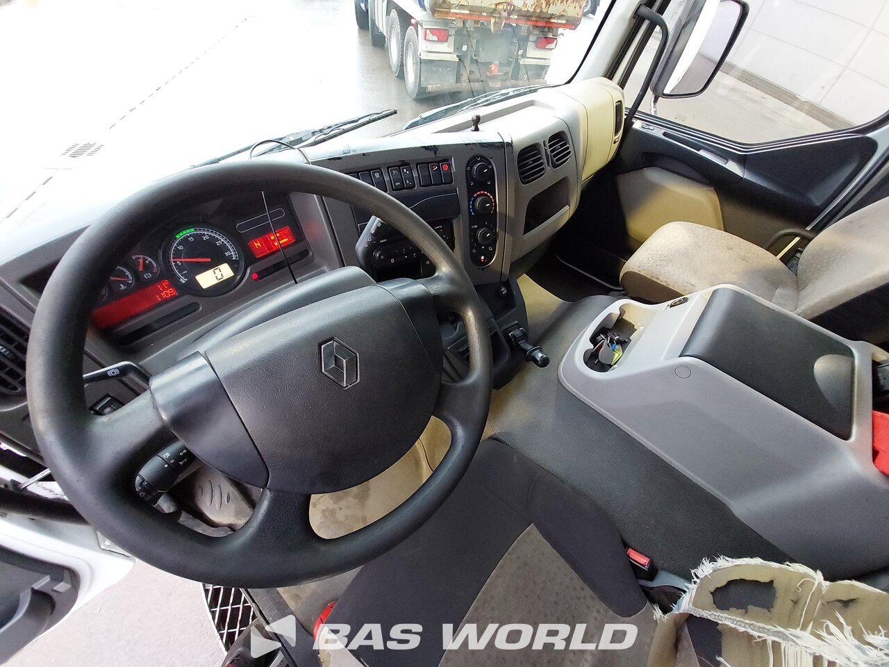 Other : Renault Midlum 270 Camión lona corredera
