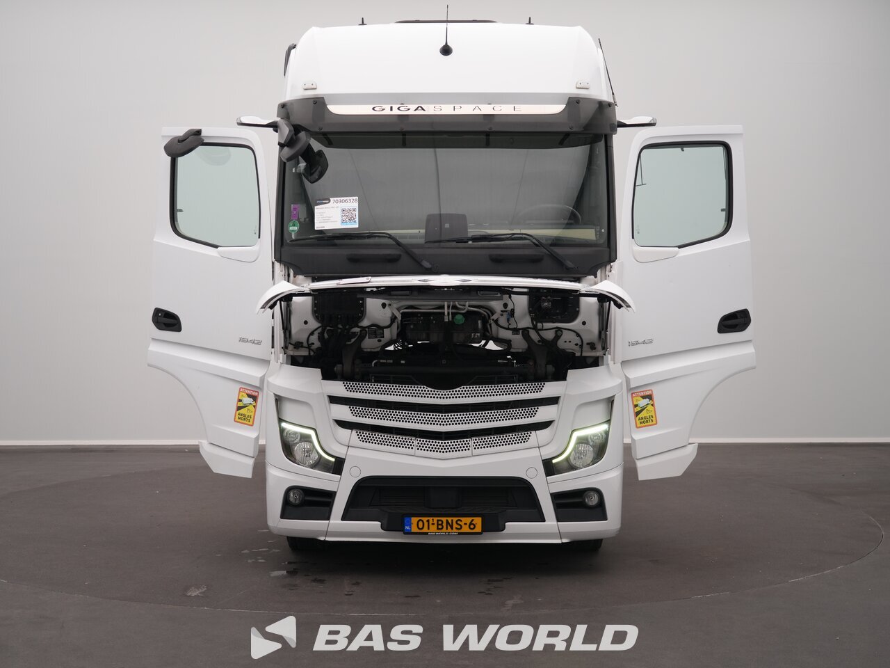 Other : Mercedes Actros 1942 Tractor