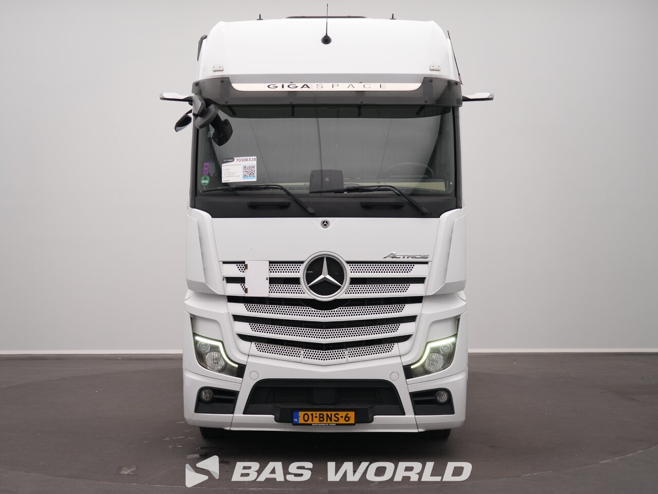 Other : Mercedes Actros 1942 Tractor