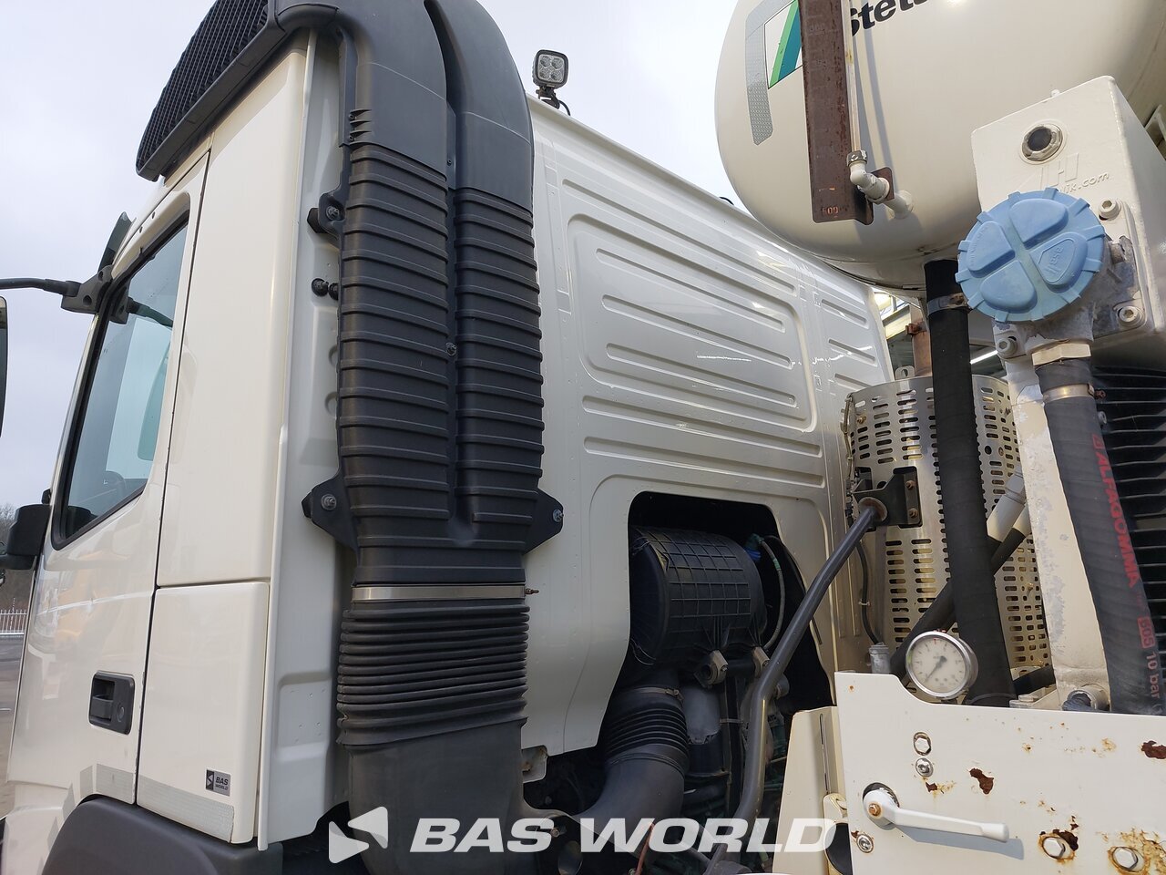 Other : Volvo FMX 460 Caminhão betoneira