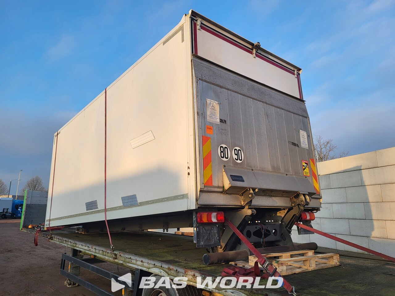 Other : Mercedes Atego 818 Carrosseries fourgons
