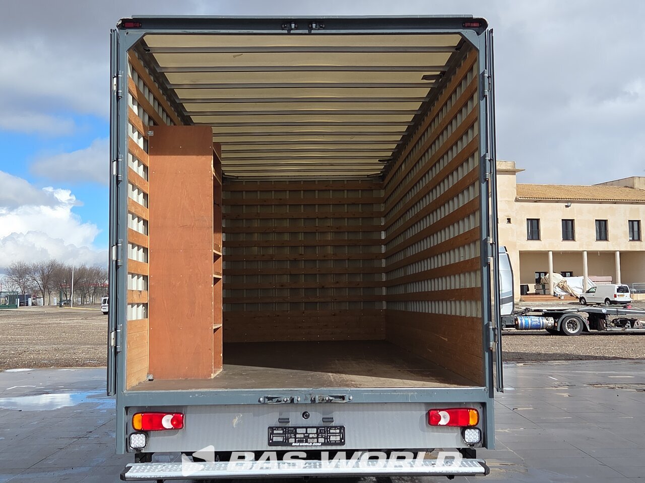 Other : DAF LF 180 kassevogn