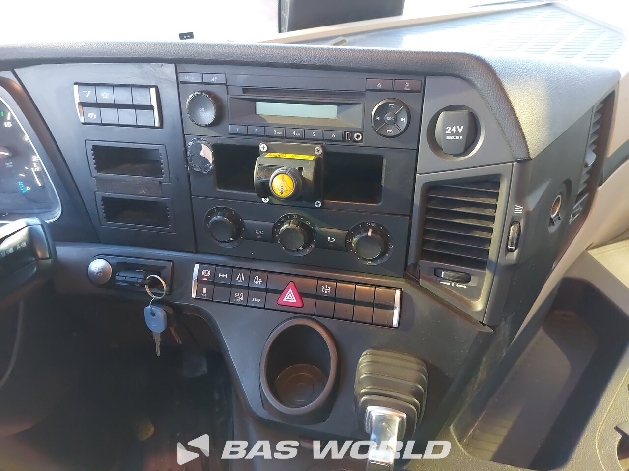 Other : Mercedes Actros 1846 Влекач