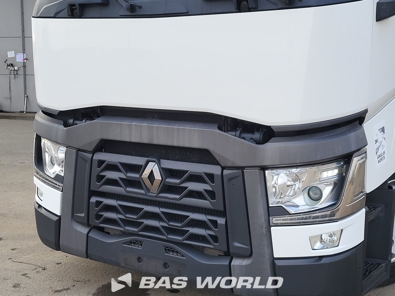 Other : Renault T 460 tegljač