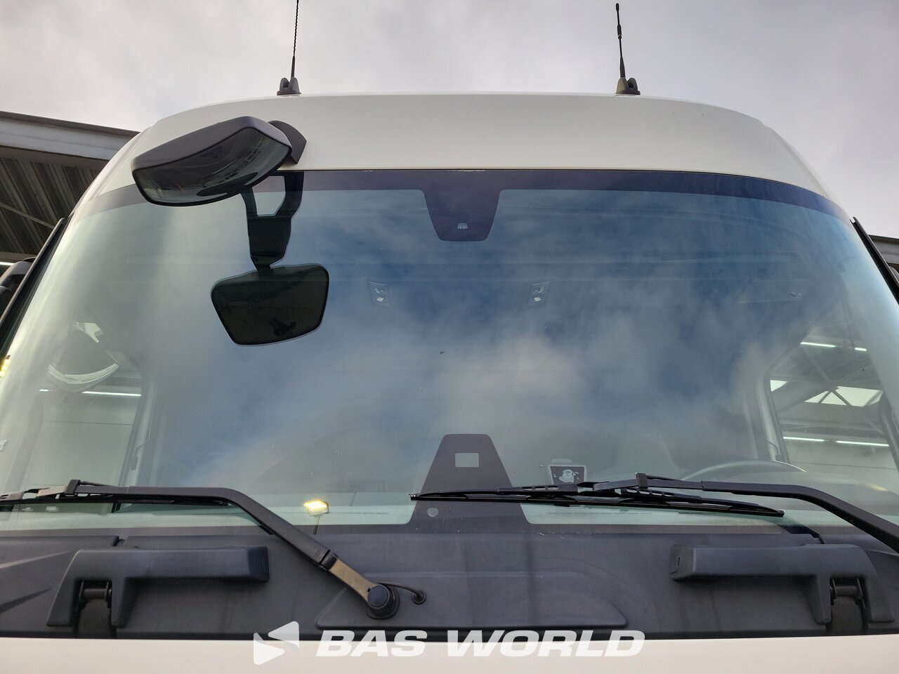 Other : Renault T 460 tegljač