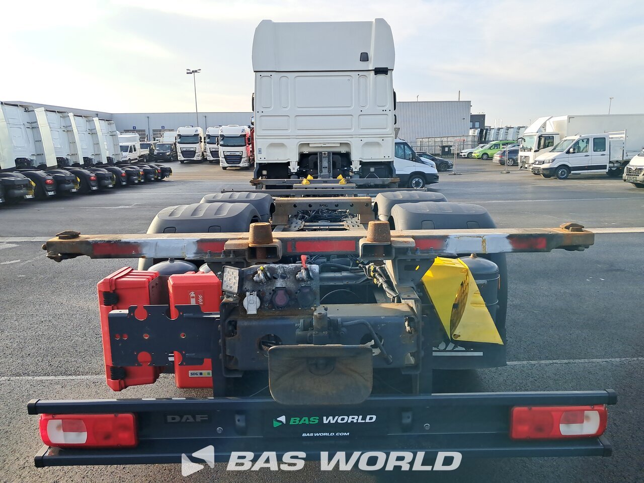 Other : DAF XF 480 Camion Casse Mobili