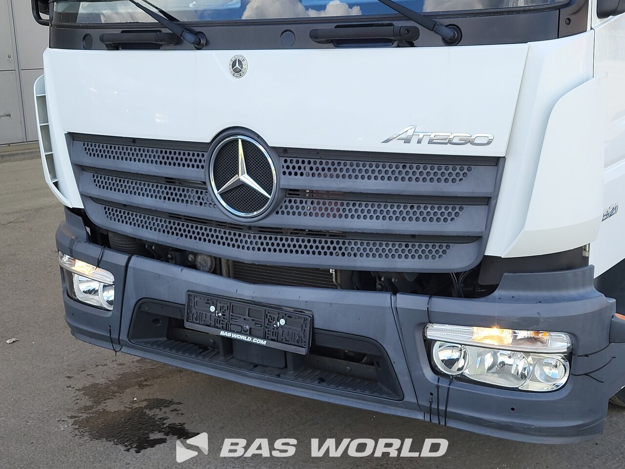 Other : Mercedes Atego 821 Carrosseries fourgons