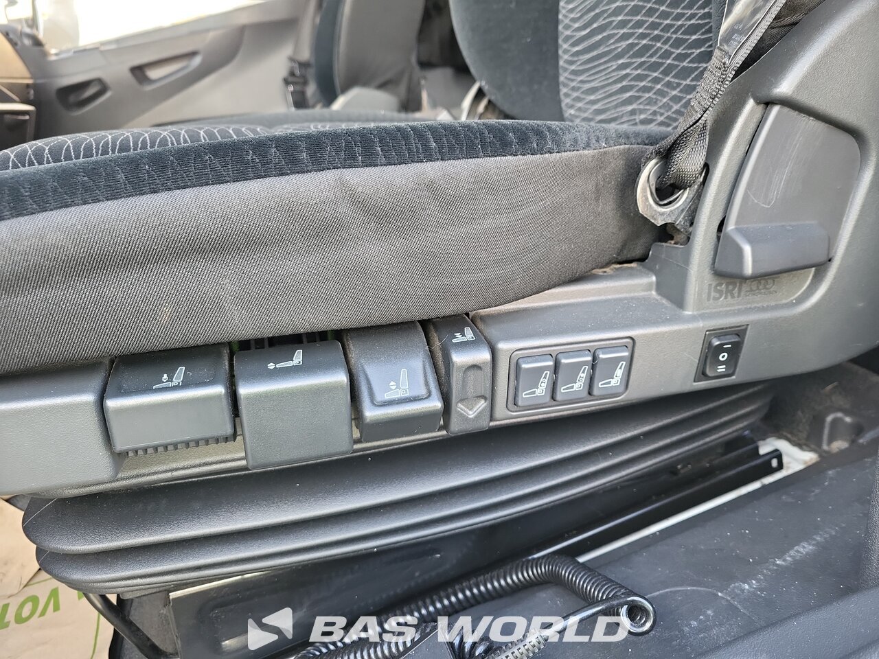 Other : Mercedes Atego 821 Carrosseries fourgons