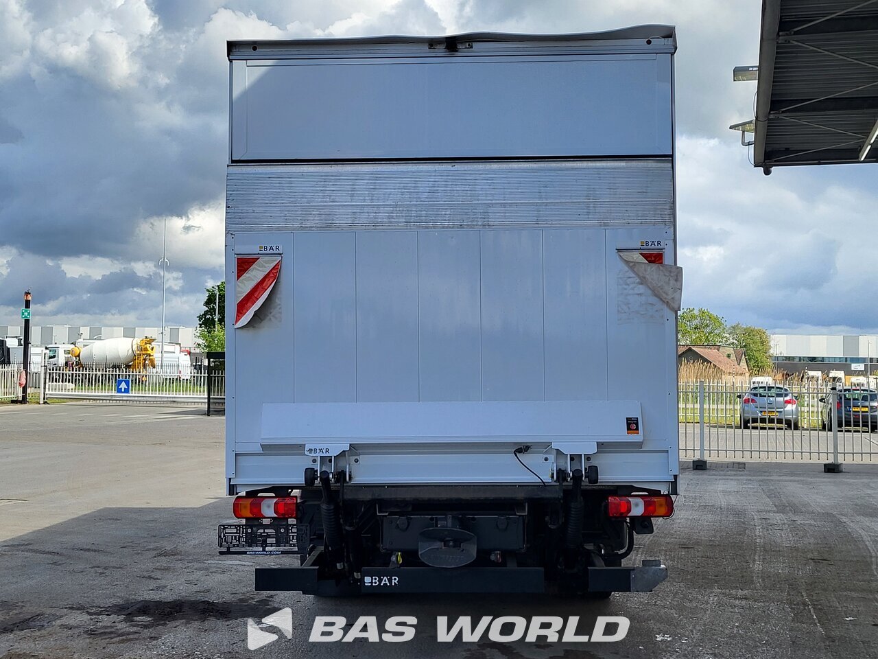 Other : Mercedes Atego 821 Carrosseries fourgons