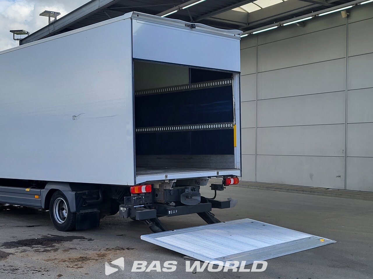 Other : Mercedes Atego 821 Carrosseries fourgons