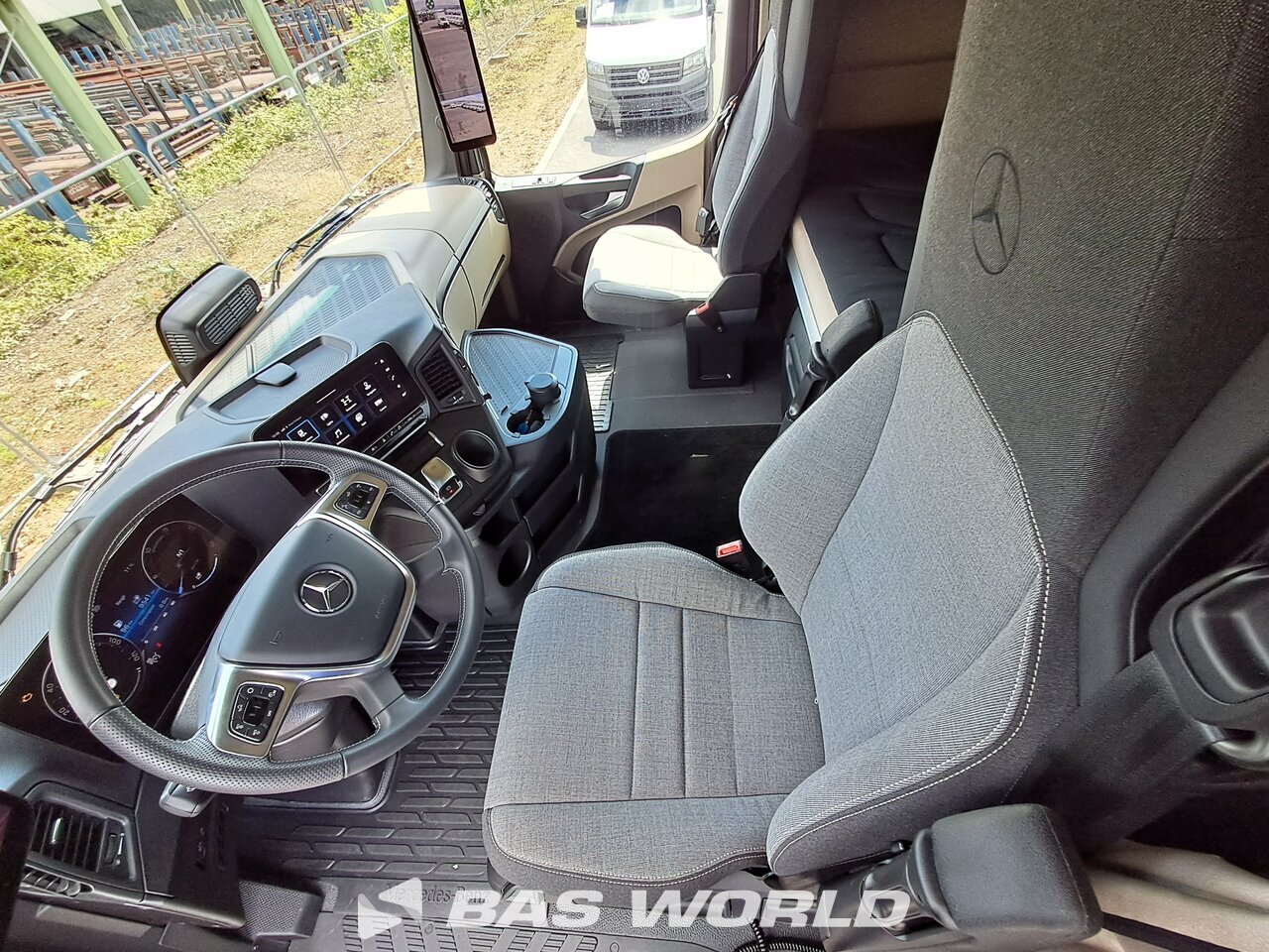 Other : Mercedes Actros 1853 Cap tractor