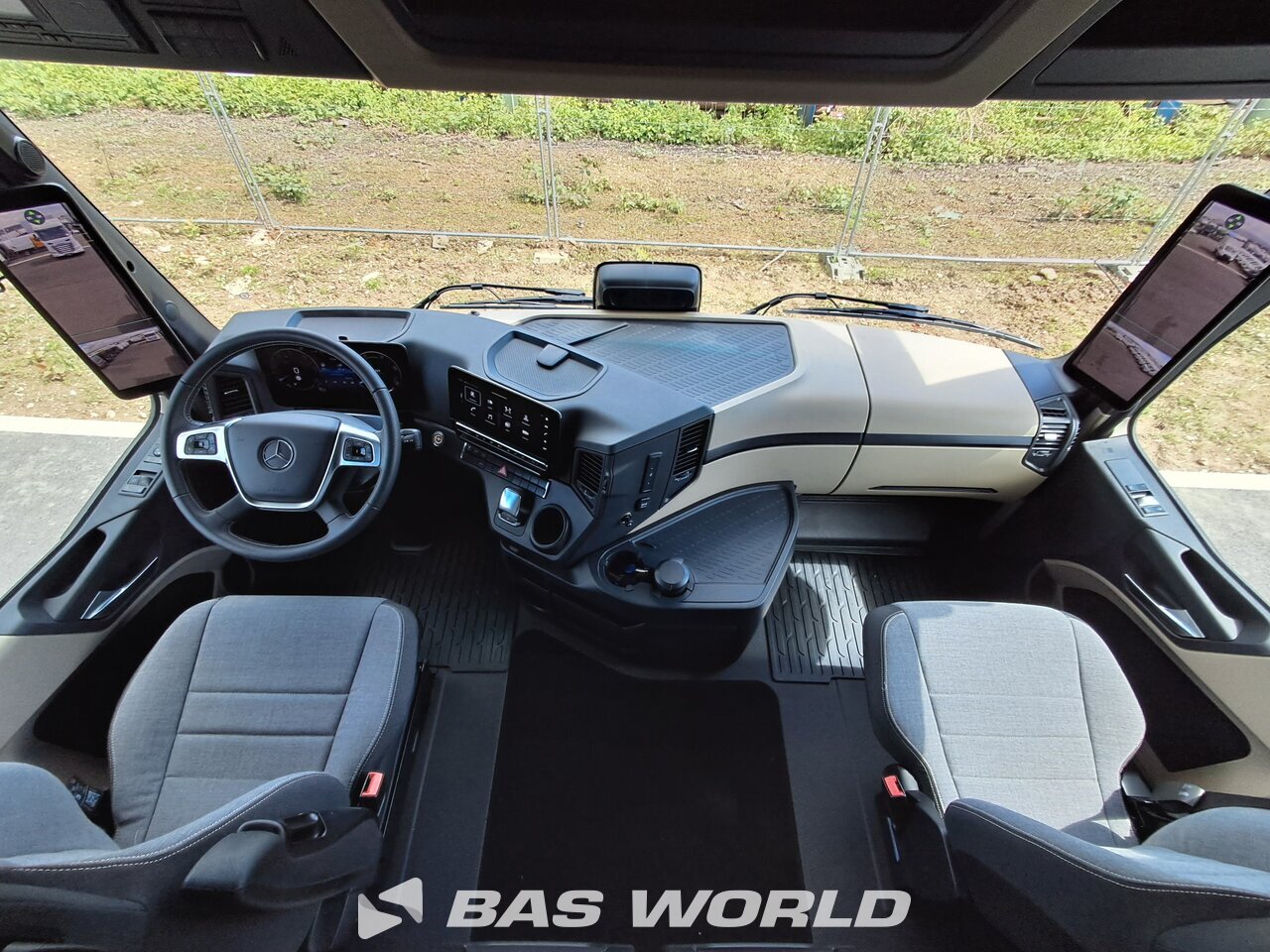 Other : Mercedes Actros 1853 Cap tractor