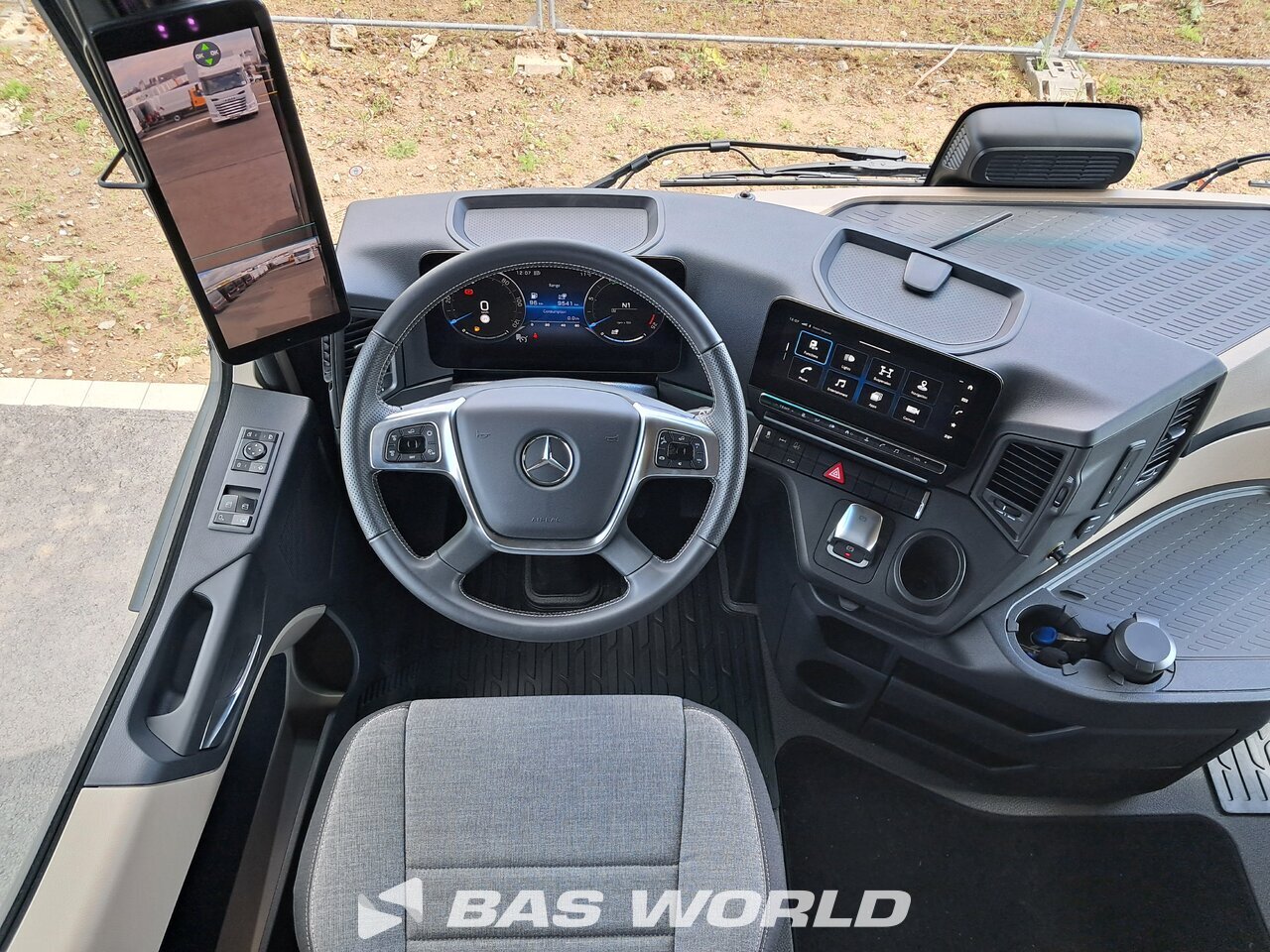 Other : Mercedes Actros 1853 Cap tractor