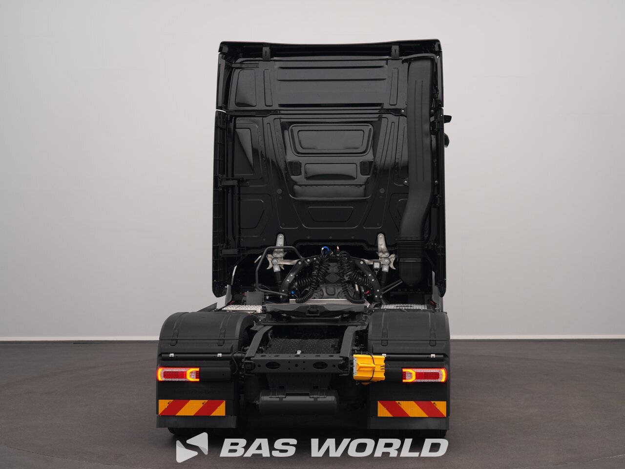 Other : Mercedes Actros L 1853 Тягач