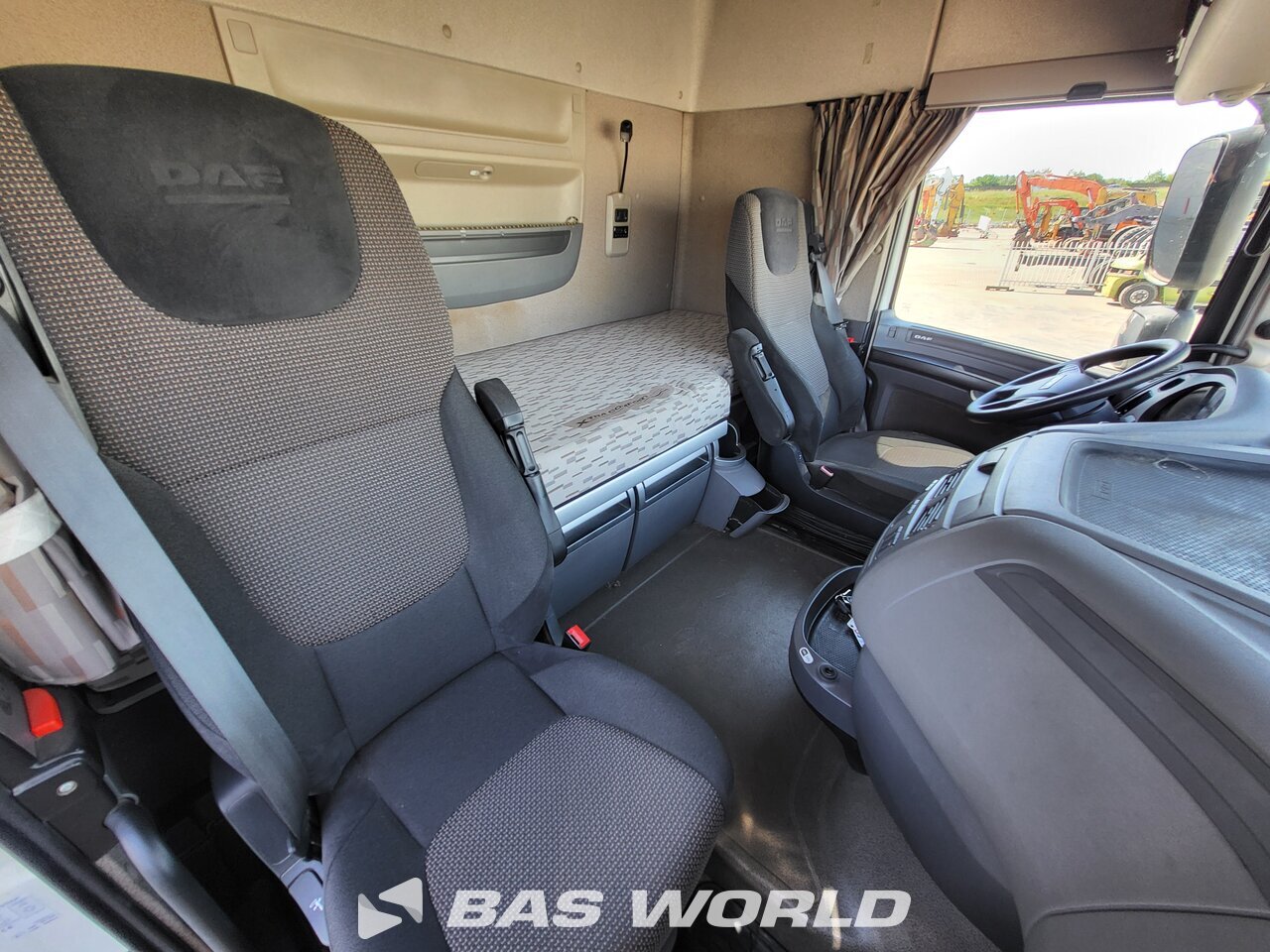 Other : DAF XF 440 tegljač