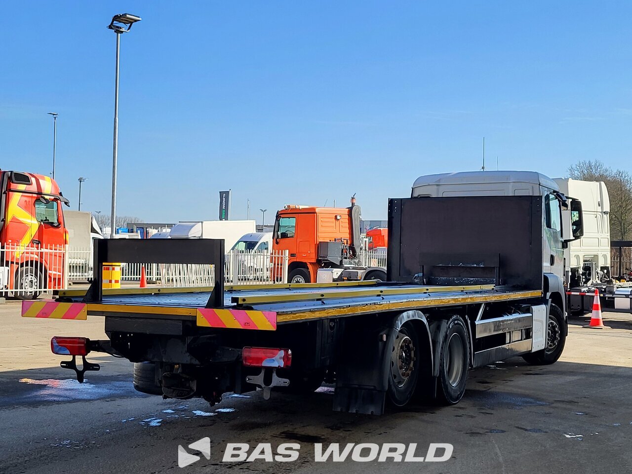 Other : MAN TGS 26.480 Caja abierta