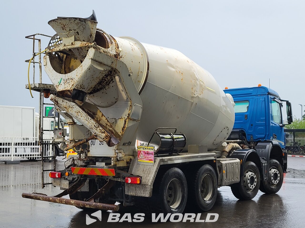 Other : Mercedes Arocs 3240 Camion hormigonera