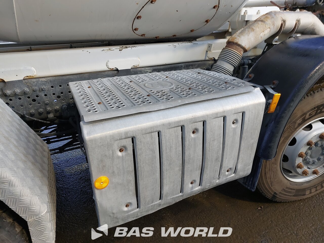 Other : Mercedes Arocs 3240 Camion hormigonera