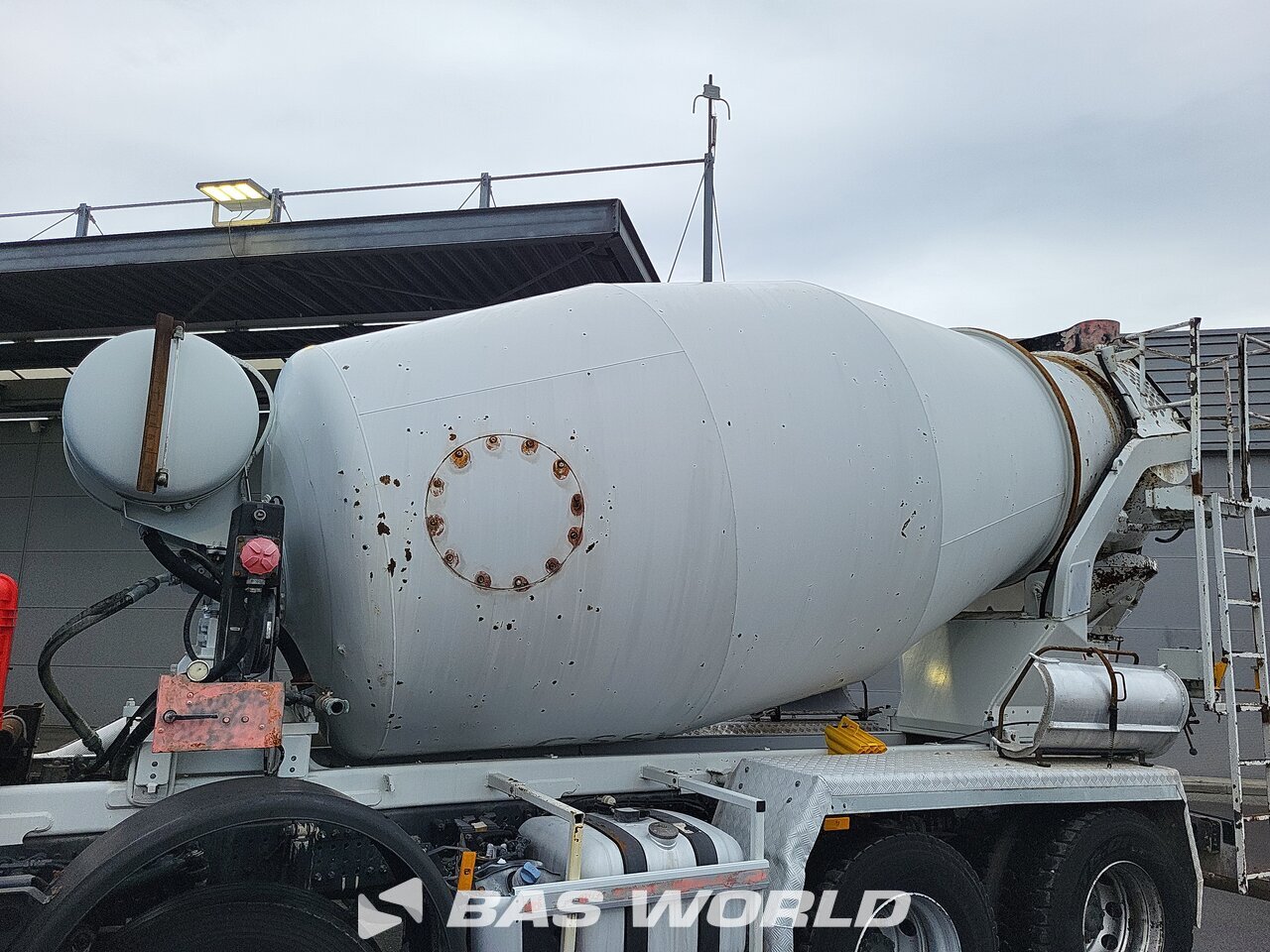 Other : Mercedes Arocs 3240 Camion malaxeur béton