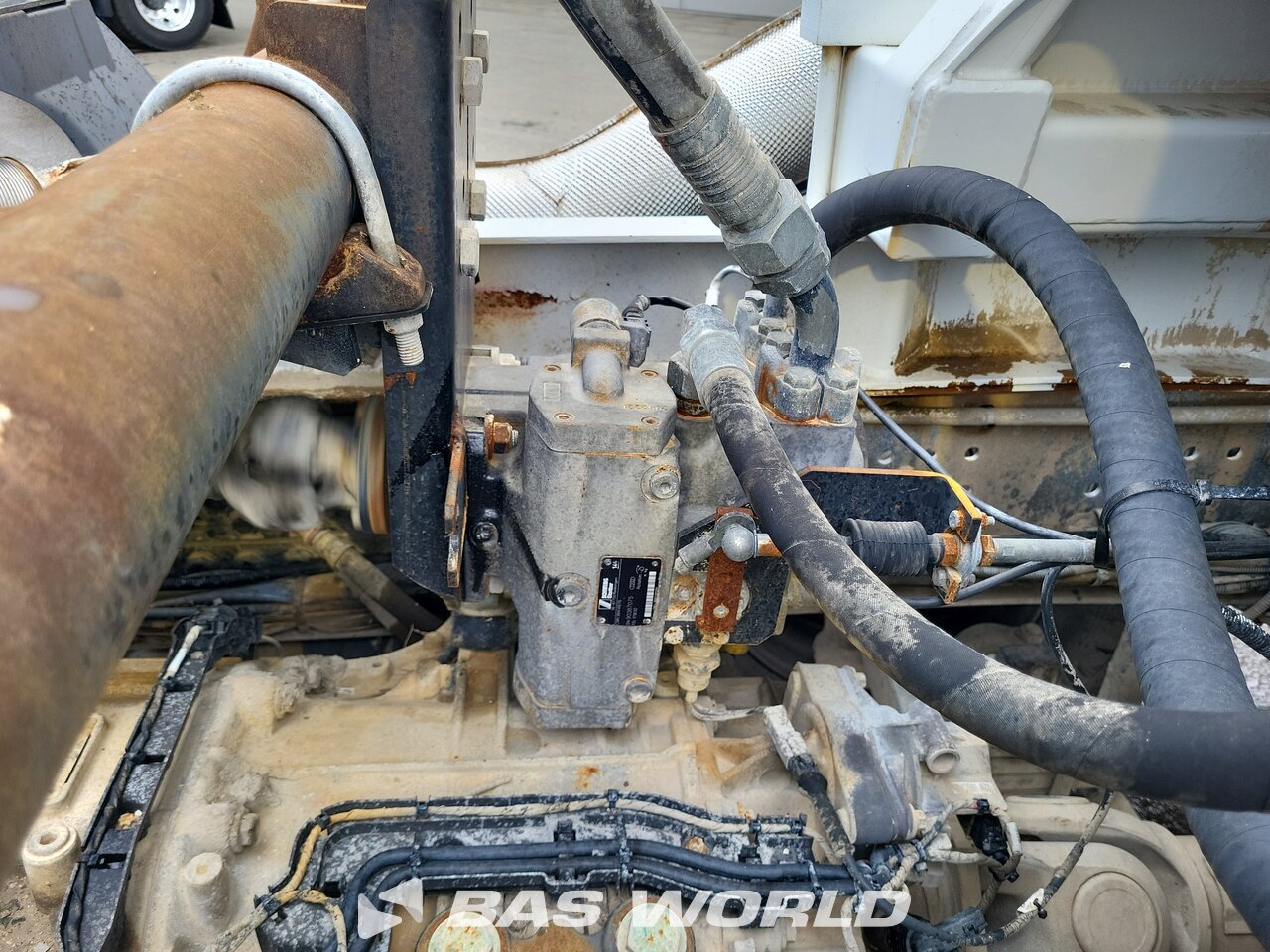 Other : Mercedes Arocs 3240 Camion malaxeur béton