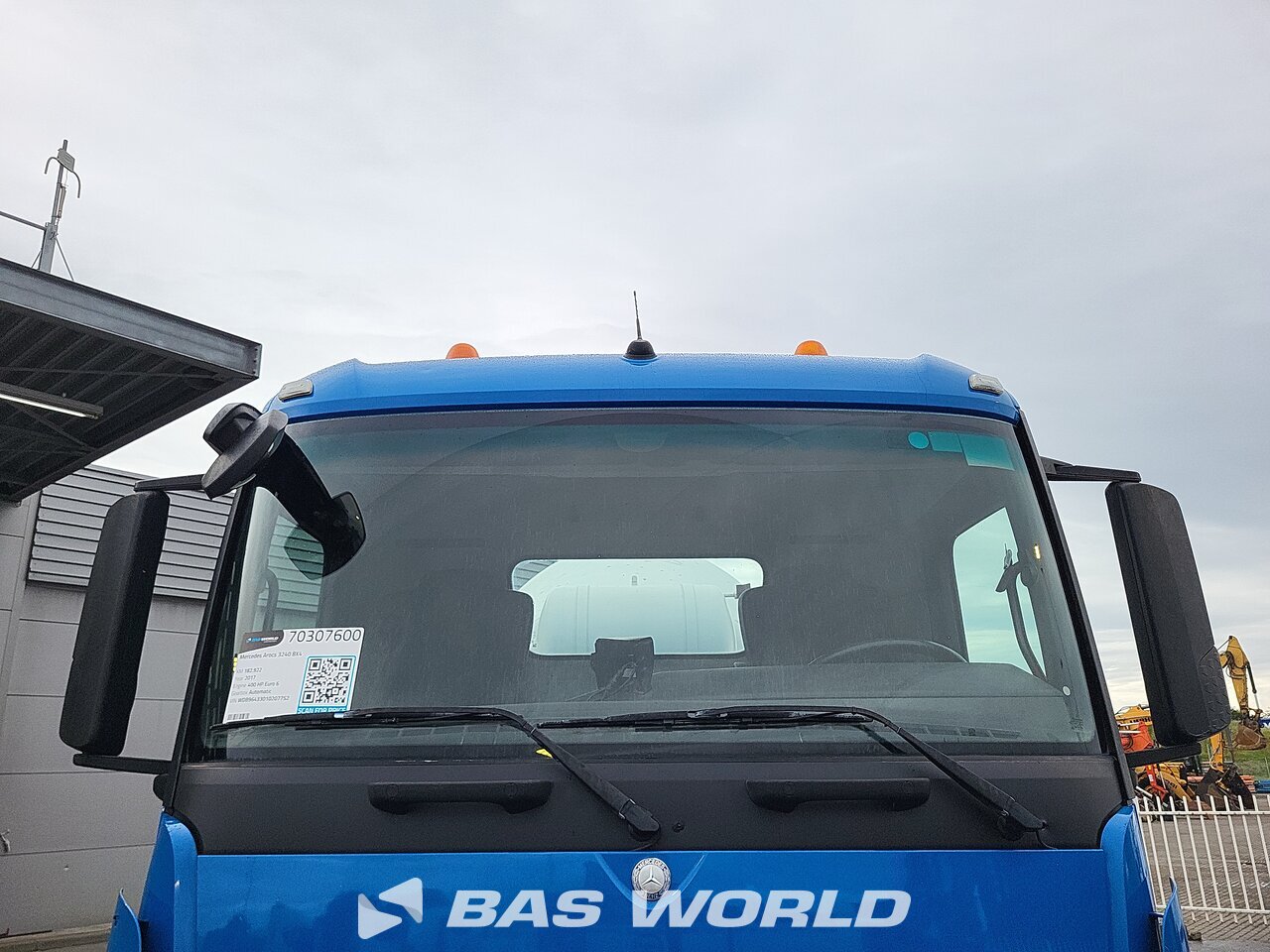 Other : Mercedes Arocs 3240 Camion malaxeur béton