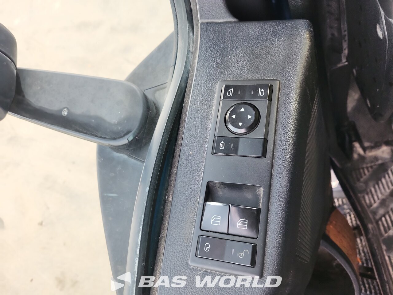 Other : Mercedes Arocs 3240 Camion malaxeur béton