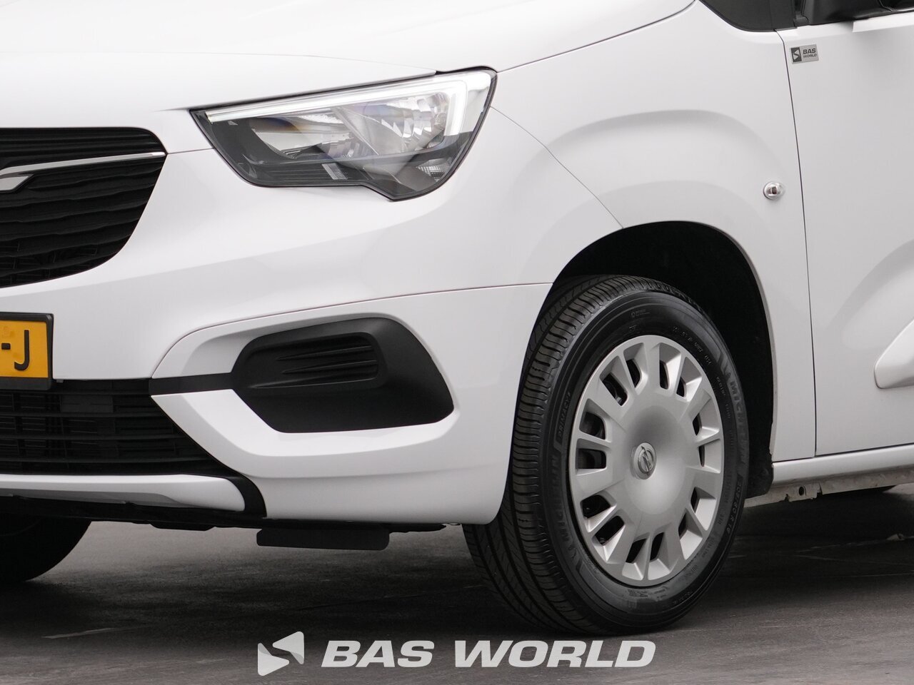 Other : Opel Combo 110pk Closed box van