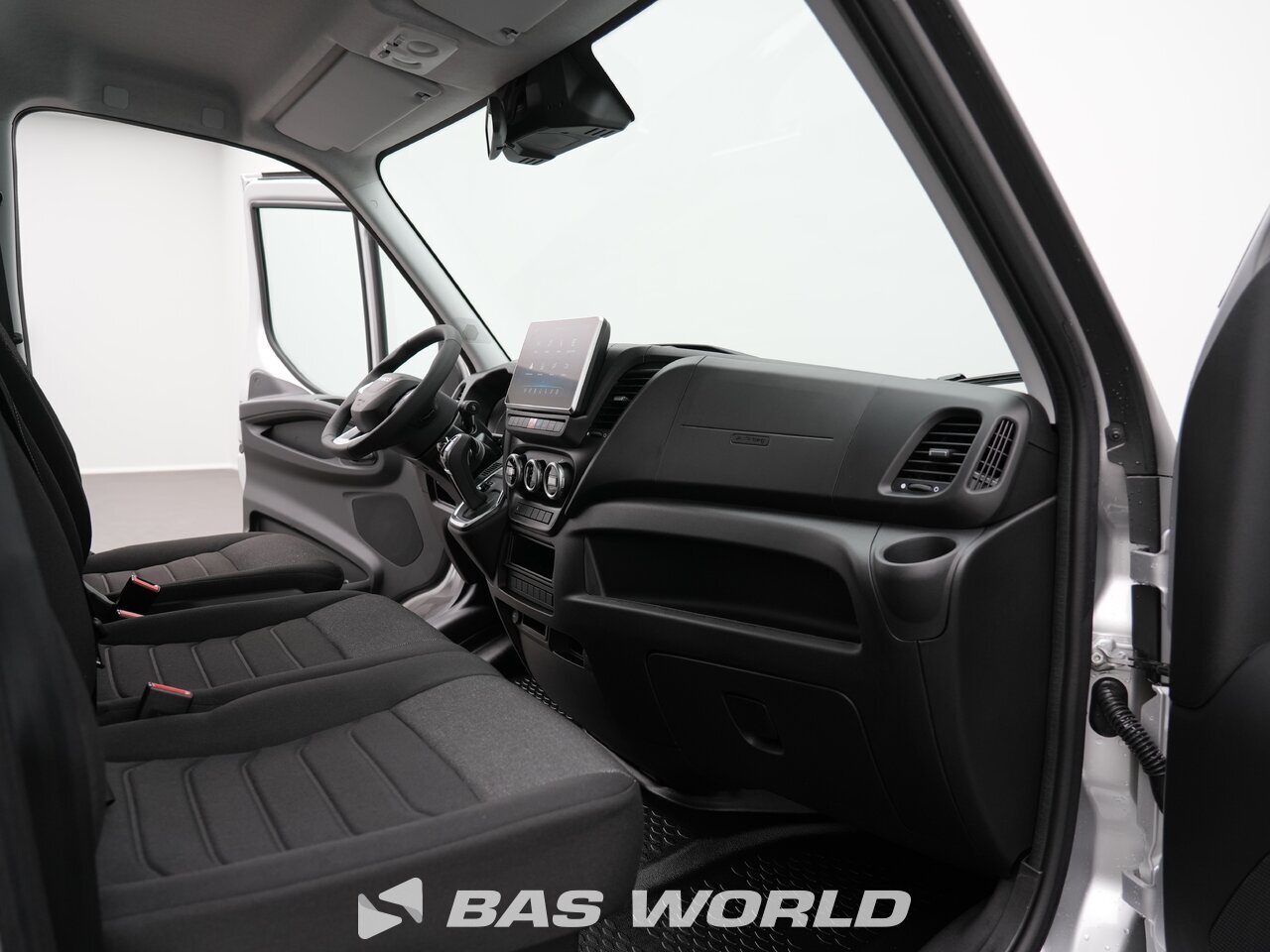 Other : Iveco Daily 35C21 مفتوح