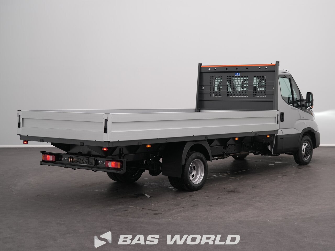 Other : Iveco Daily 35C21 مفتوح