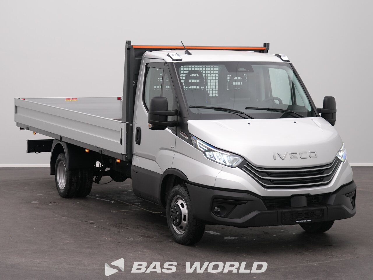 Other : Iveco Daily 35C21 مفتوح