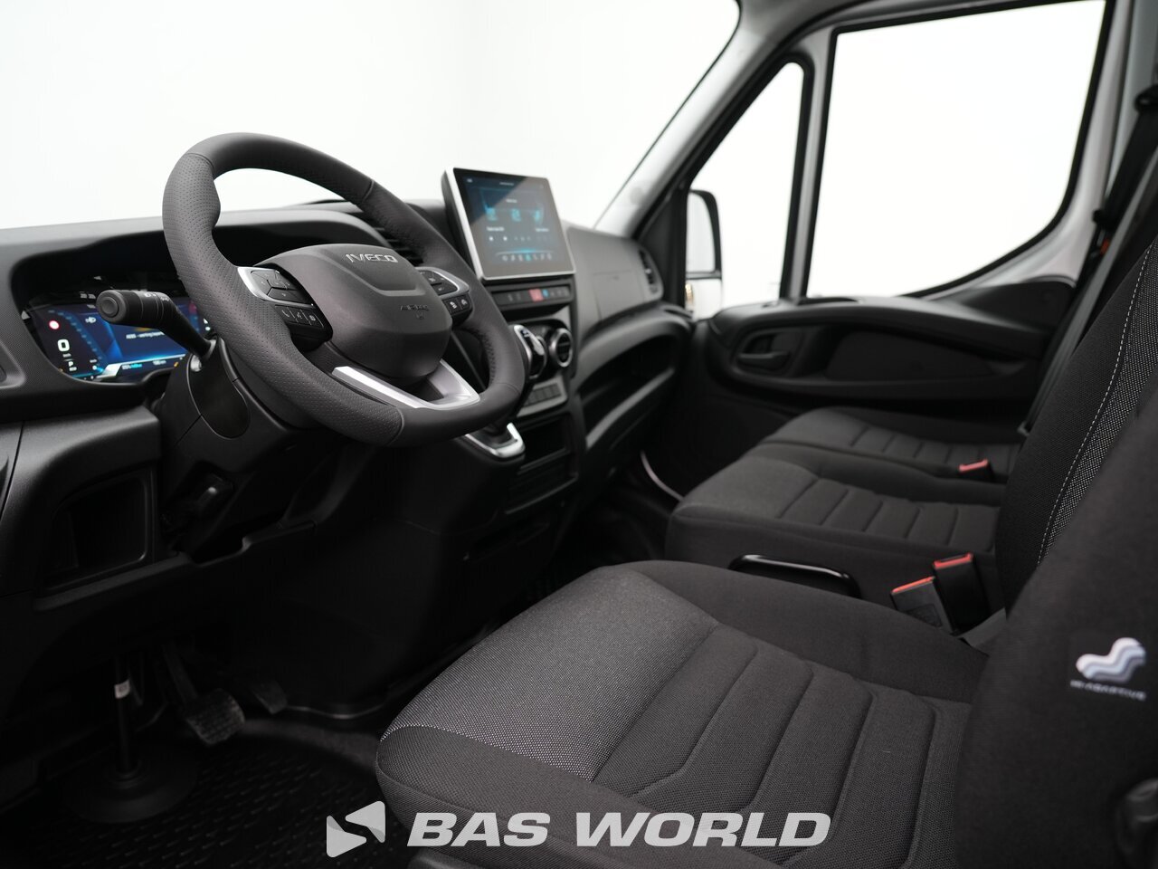 Other : Iveco Daily 35C21 مفتوح