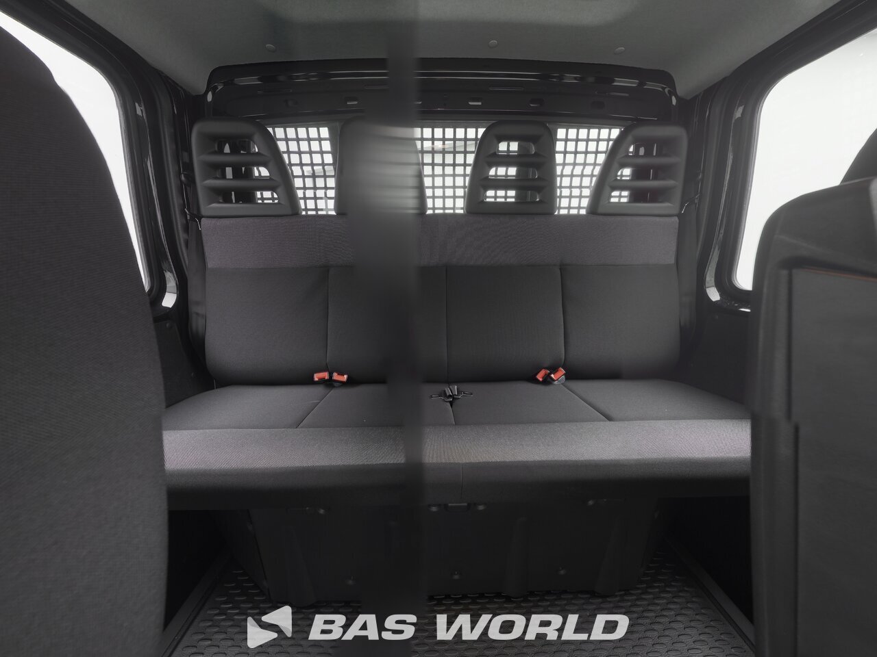 Other : Iveco Daily 35C21 Отворен