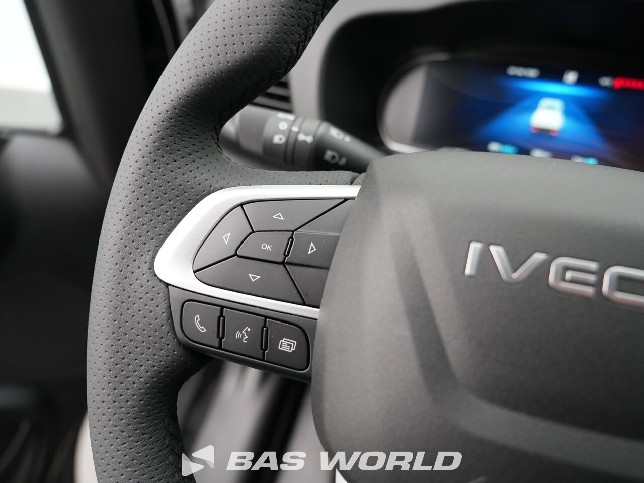 Other : Iveco Daily 35C21 Отворен