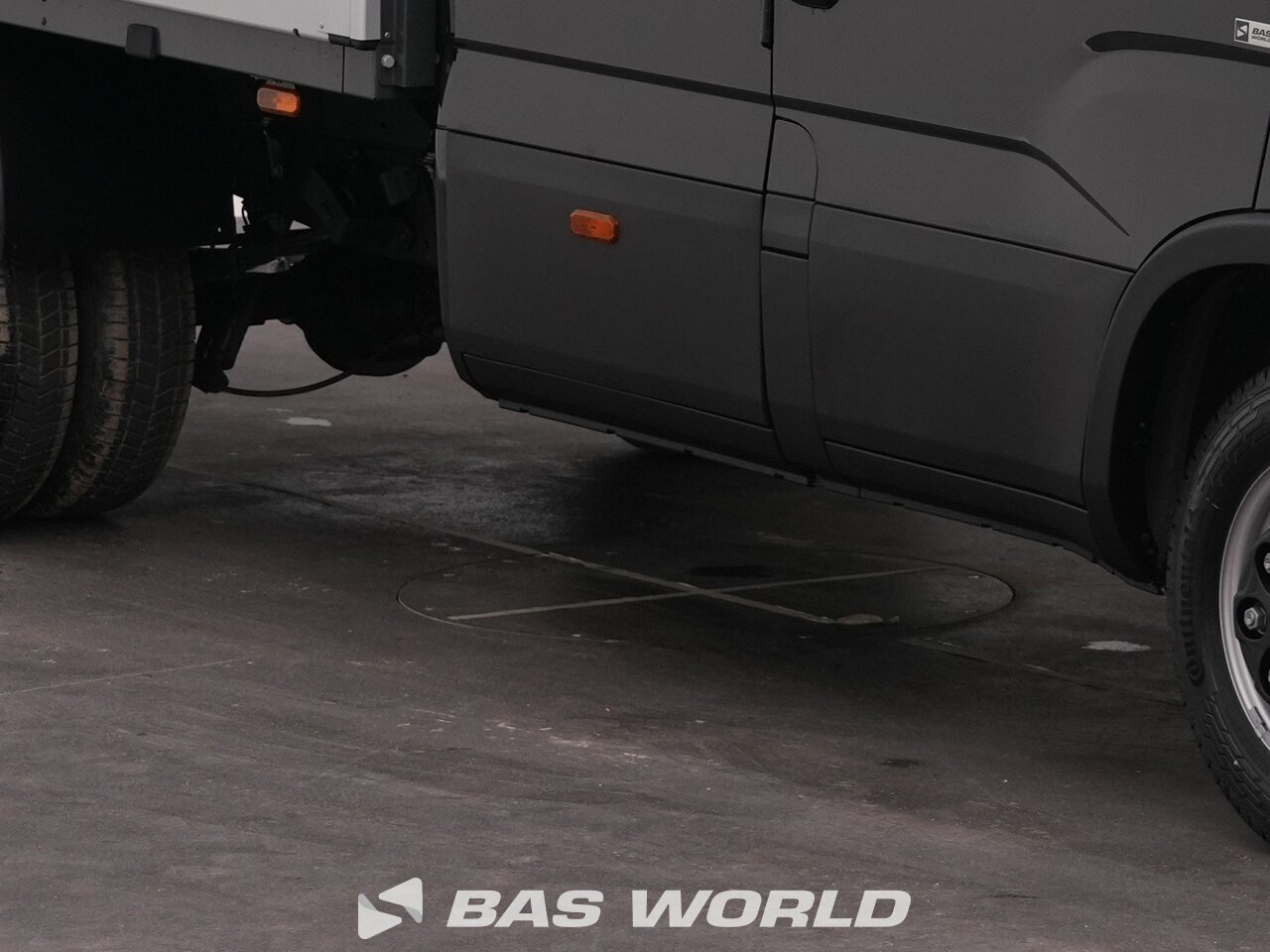 Other : Iveco Daily 35C21 Отворен