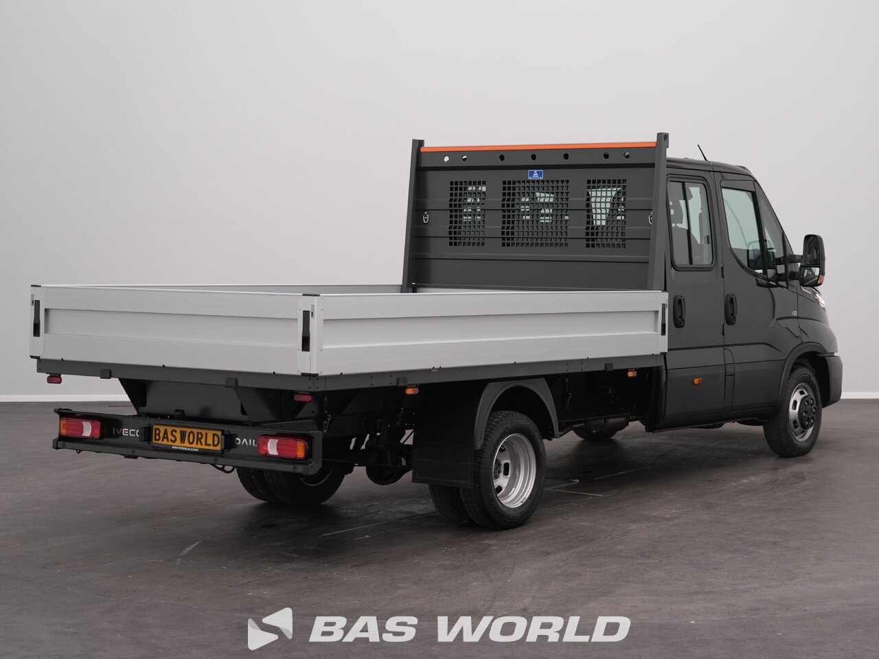 Other : Iveco Daily 35C21 Отворен