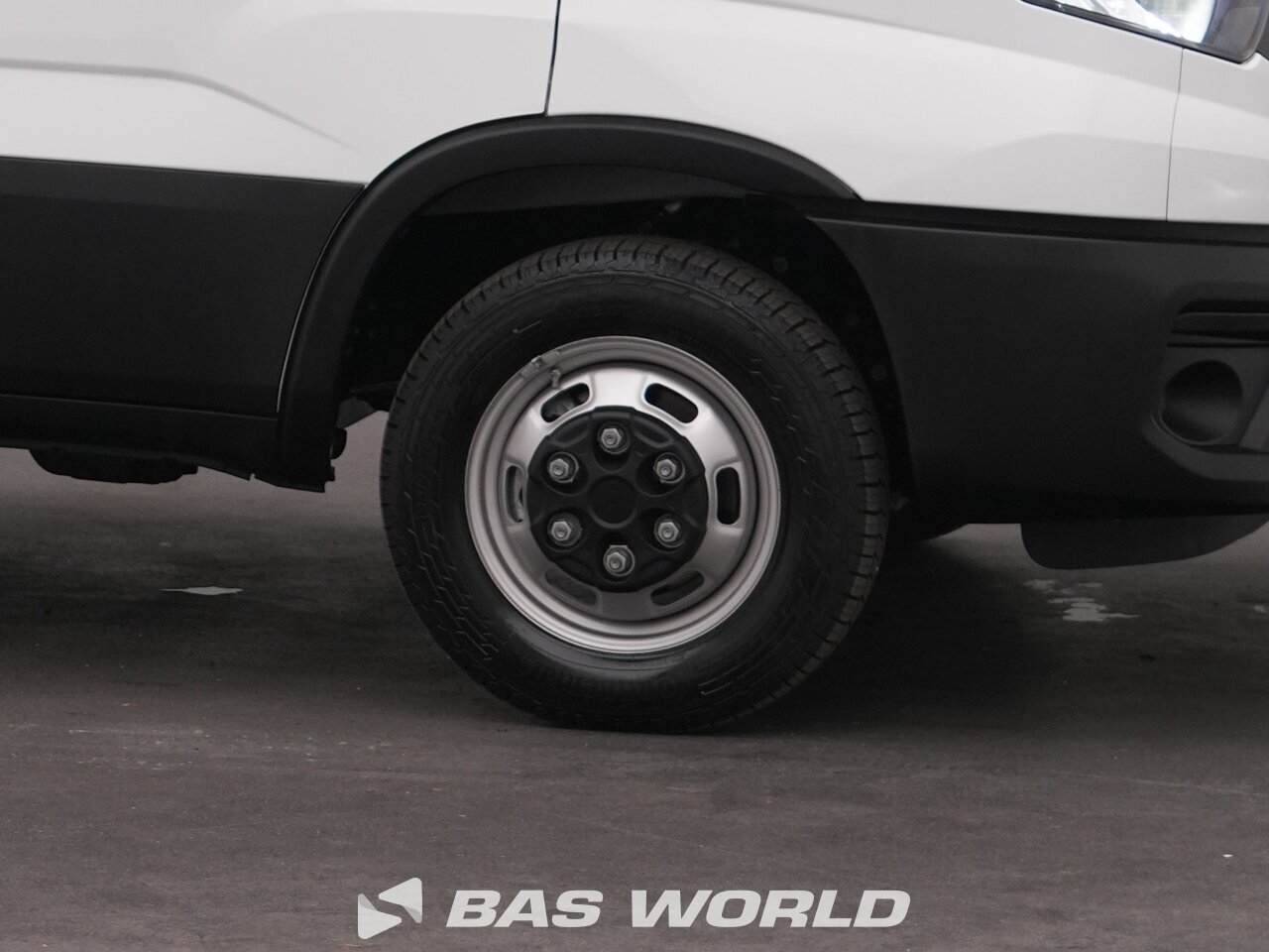 Other : Iveco Daily 35C21 Затворен ван