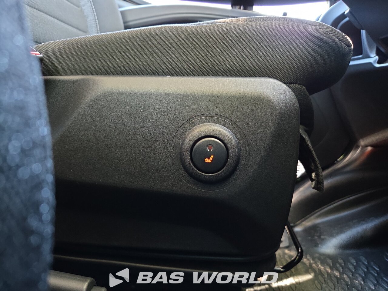 Other : Iveco Daily 35C21 Duba închisă