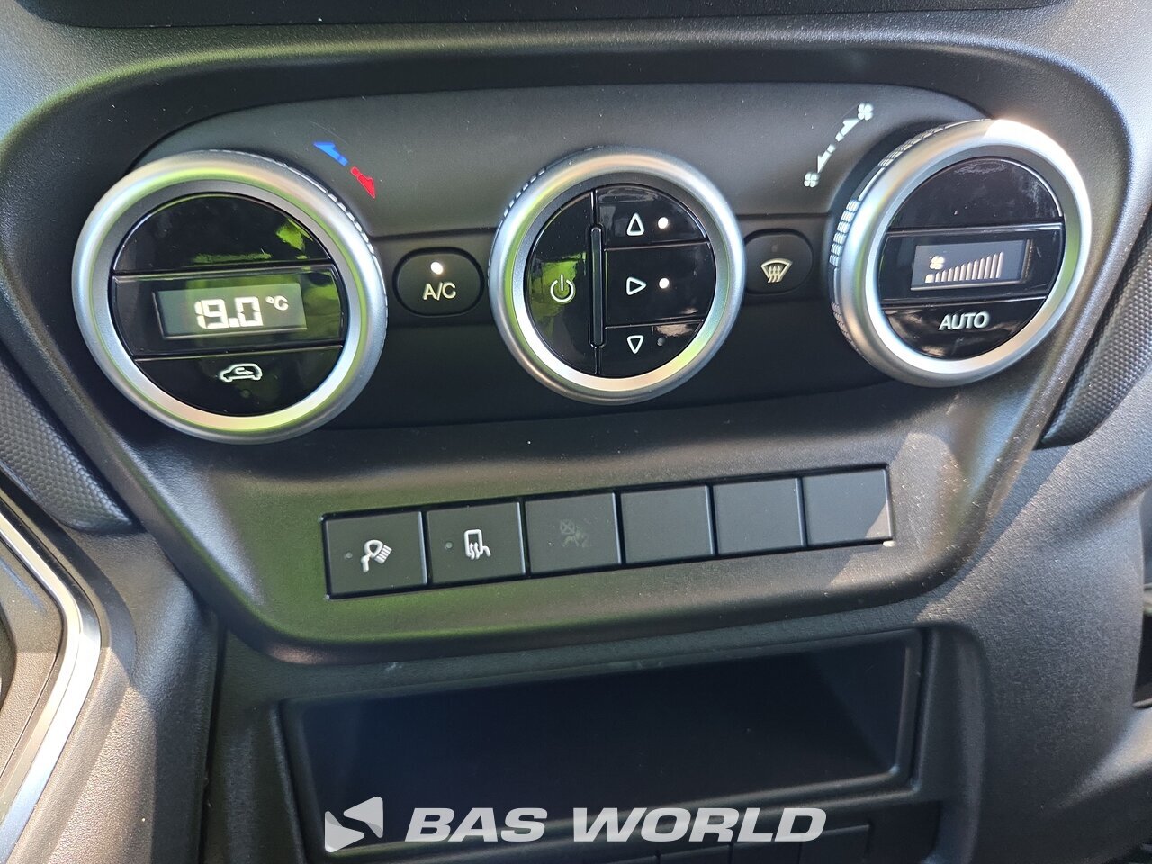 Other : Iveco Daily 35C21 Duba închisă