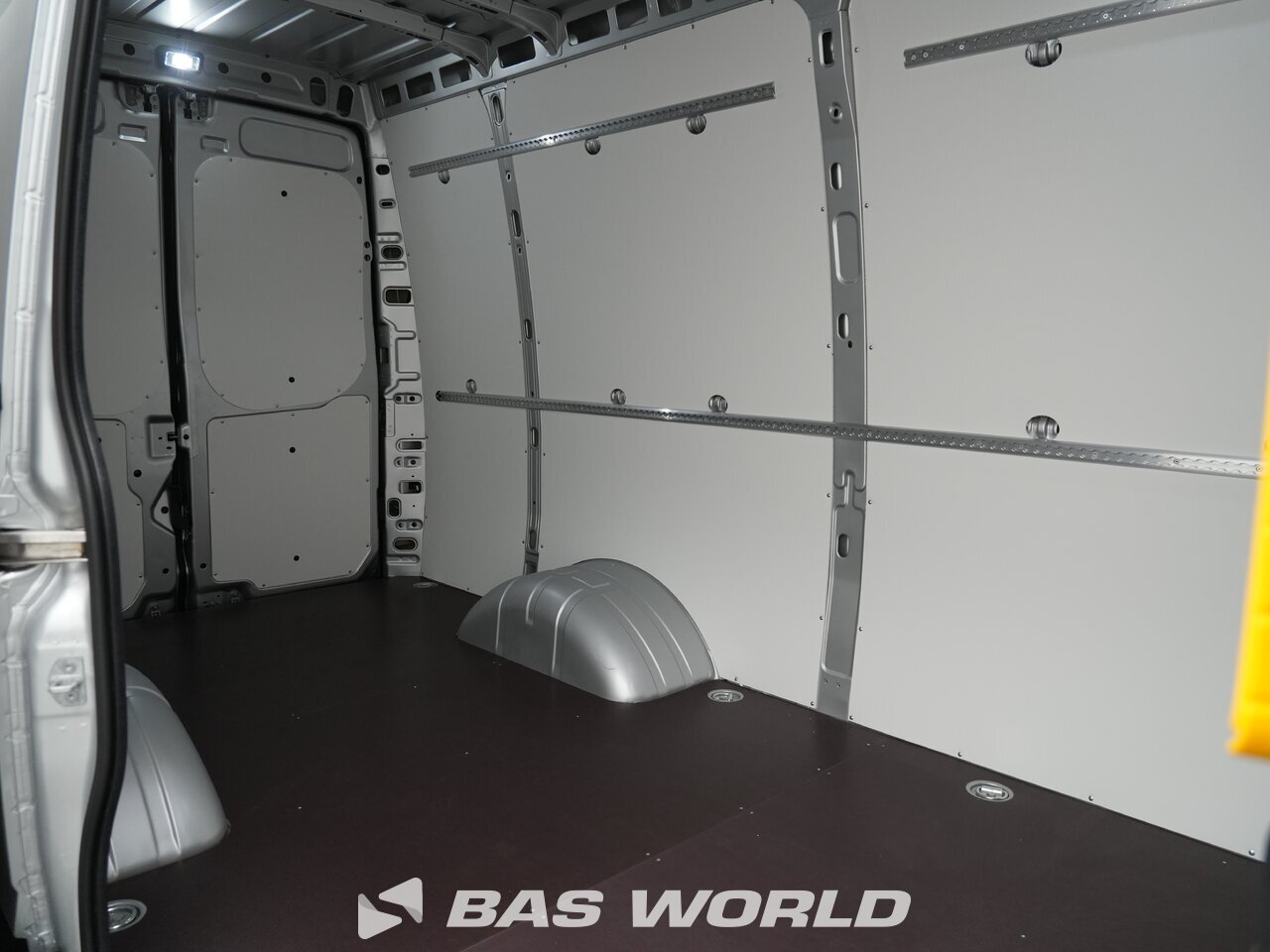 Other : Iveco Daily 35C21 Minibussar skåpbilar