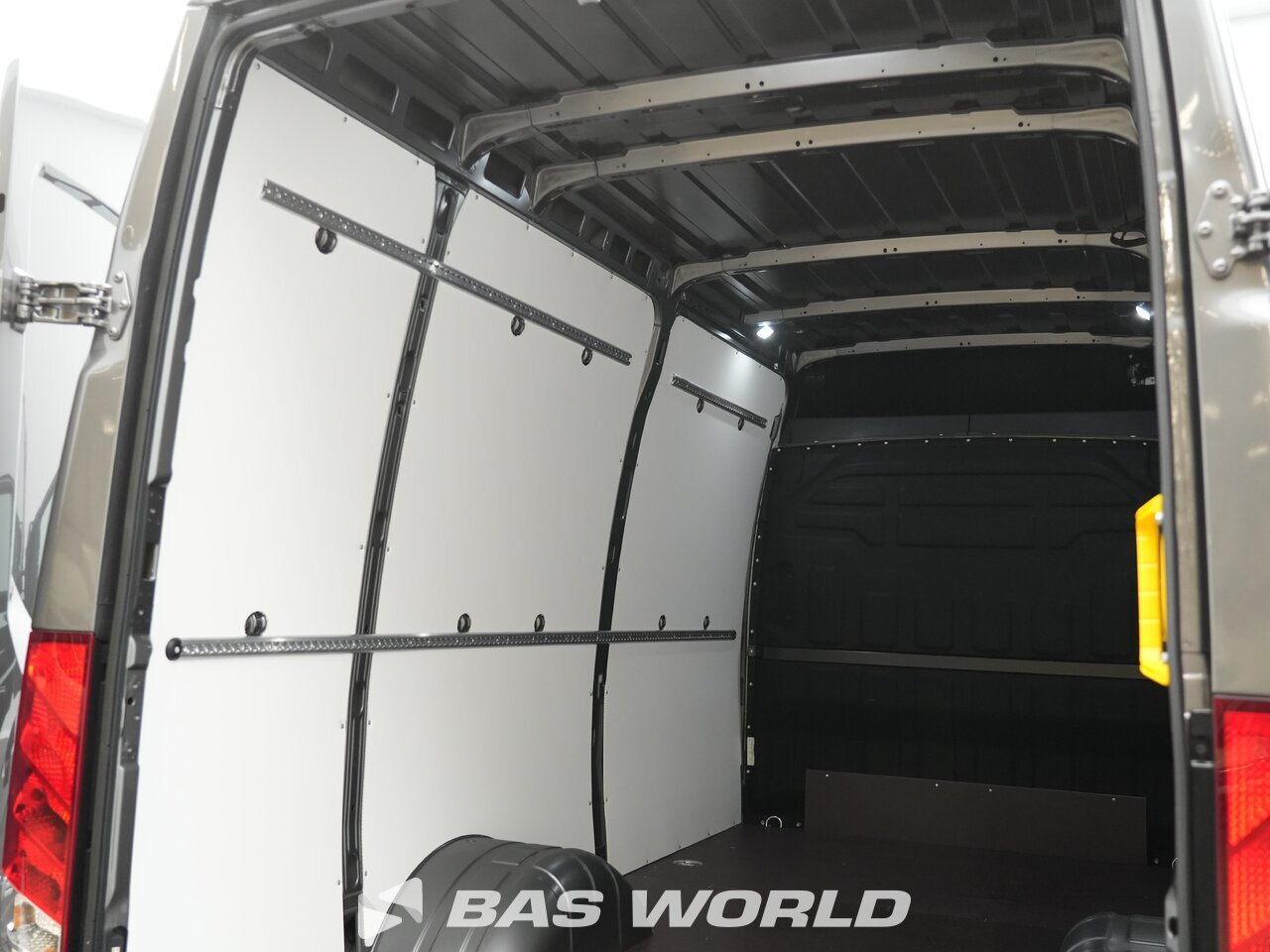 Other : Iveco Daily 35C21 Lukket varevogn