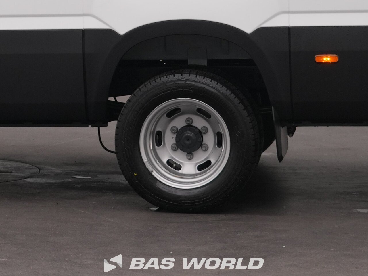 Other : Iveco Daily 35C21 Furgoneta cerrada