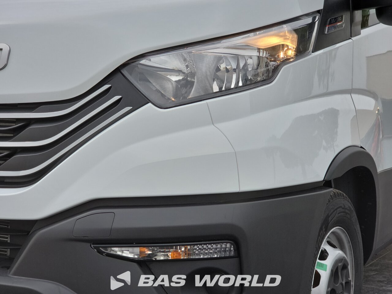 Other : Iveco Daily 35S18 Furgonetka