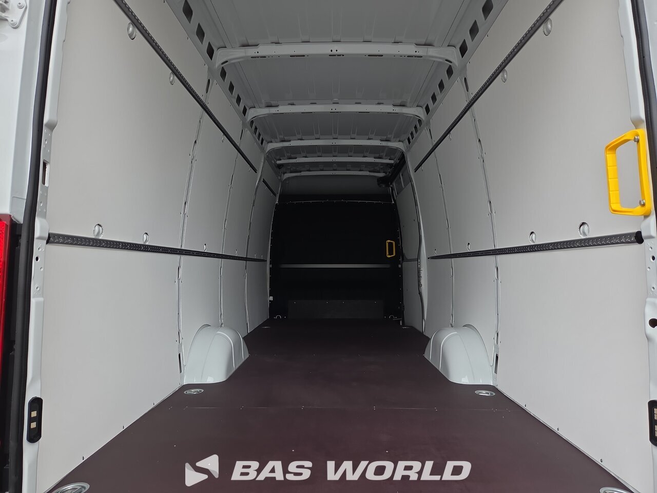 Other : Iveco Daily 35S18 Furgonetka