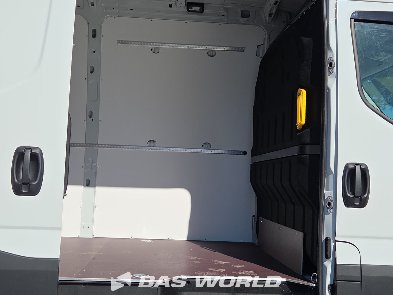 Other : Iveco Daily 35S18 Lukket varebil